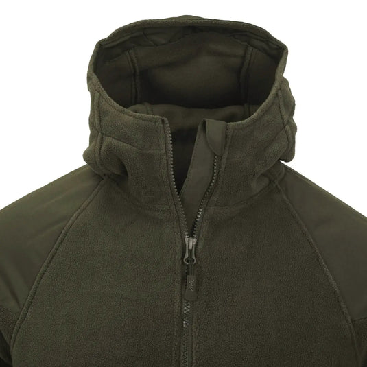 Grüne Helikon-Tex® Cumulus Hochleistungsfleecejacke mit hohem Kragen und halbem Reißverschluss vorne.