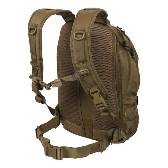 Helikon-Tex® Olivgrüner EDC-Rucksack – Cordura (21 Liter) mit gepolsterten Schultergurten und Außentaschen isoliert auf weißem Hintergrund.