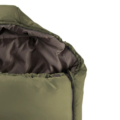 Nahaufnahme eines geöffneten grünen Outdoor-Schlafsacks Grand Canyon® Fairbanks 190 mit braunem Innenfutter.