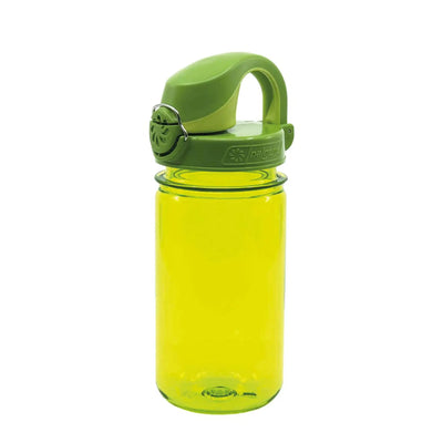 Nalgene® Kinderflasche 'OTF Kids Sustain' grün-gelbe Plastikwasserflasche mit Tragegriff.